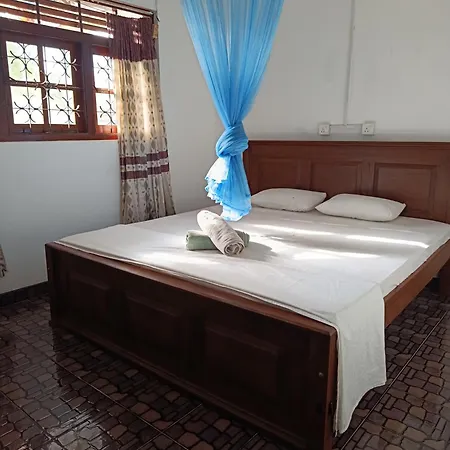 Coco Mango Hostel Dickwella Exterior photo